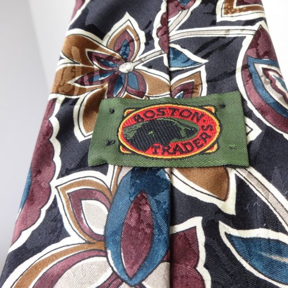 Boston Traders Tie Black Blue 90s Paisley Flowers - Picture 4 of 5